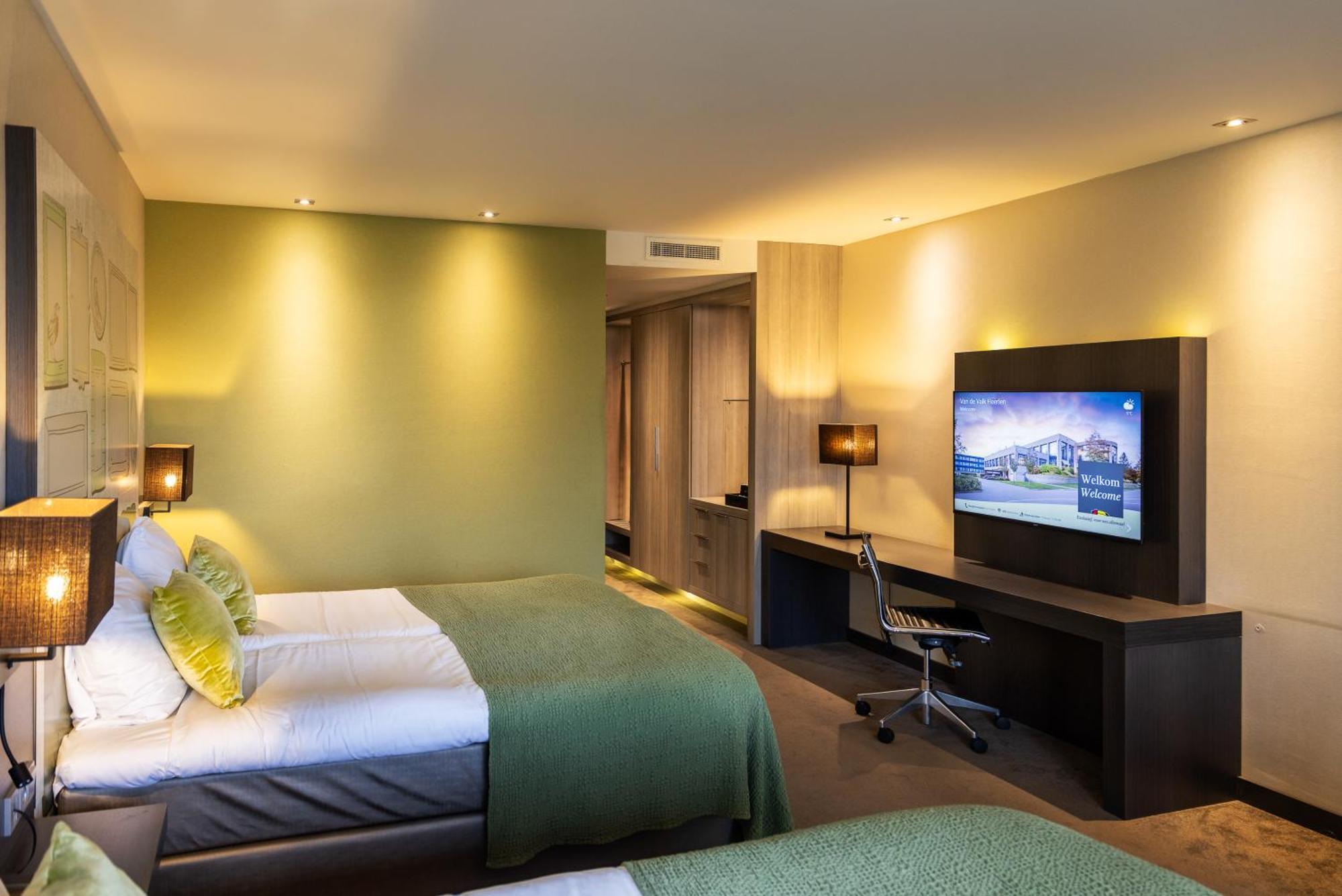 Van Der Valk Hotel Heerlen Room photo